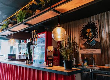 colombia/coffee-axis/bar/rock-n-chicharron-gastro-pub-cerveza-bbc