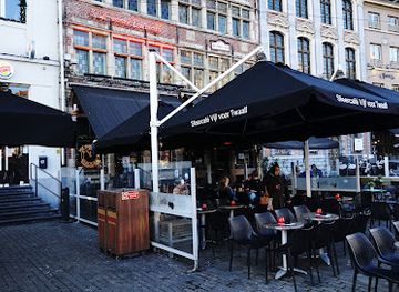 belgium/ghent/korenmarkt/bar/vijf-voor-twaalf