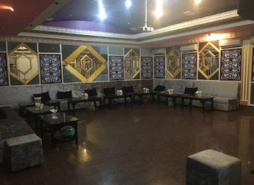 cambodia/oddar-meanchey/bar/samraong-ktv