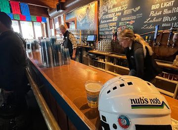 michigan/harbor-springs/bar/nub-s-pub