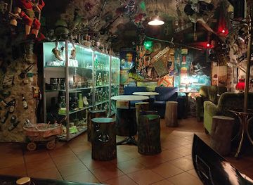 czechia/silesia/bar/green-devil-s-absinth-bar-shop