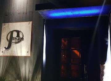 greece/heraklion/koules-fortress/bar/mikro-bar