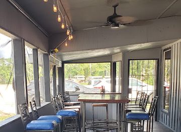 louisiana/false-river/bar/the-ville-bar-grill