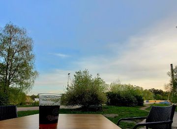 lithuania/vilnius/zverynas/bar/pavesis