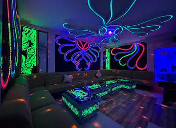 Phnom Meas KTV