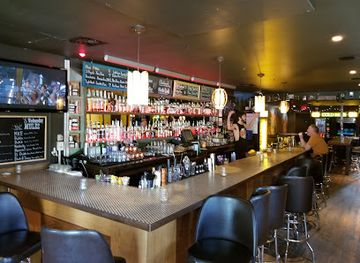 wisconsin/milwaukee/bar/finks