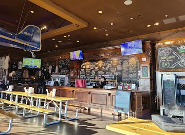 arizona/lake-havasu-city/bar/hangar-24-lake-havasu