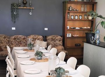 australia/riverland/bar/birdys-bar-cafe