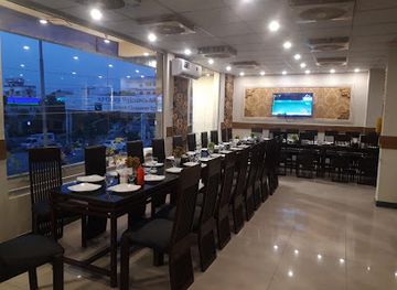 pakistan/azad-jammu-and-kashmir/bar/golden-grill-karahi-house