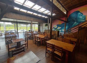 brazil/florianopolis/canasvieiras/bar/giro-floripa