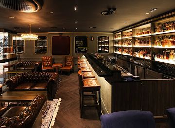 singapore/orchard-road/bar/the-writing-club