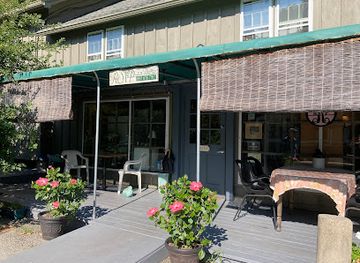 connecticut/mohawk-mountain-ski-area/bar/rsvp