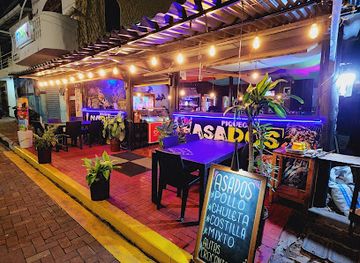 ecuador/puerto-baquerizo-moreno/bar/cormobar