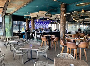 south-africa/pretoria/menlyn/bar/summit-rooftop-menlyn