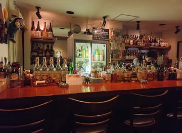 japan/osaka/dotonbori/bar/bar-fun