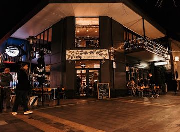 australia/adelaide/bar/the-howling-owl