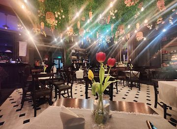 romania/neamt/bar/the-library-bar