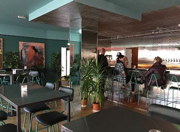 iceland/southern-peninsula/bar/session-craft-bar