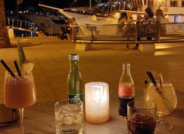 croatia/trogir/bar/bar-carlina