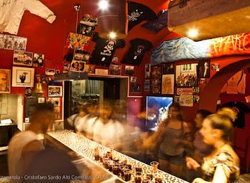 italy/catania/bar/mezzaparola-cocktail-art-pub