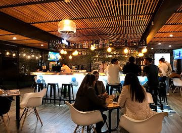 ecuador/azuay-region/bar/garden-music-lounge