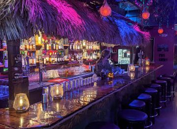 oregon/silver-falls-state-park/bar/rapa-nui-tiki-bar