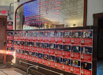 illinois/mississippi-palisades-state-park/bar/tnts-roundhouse