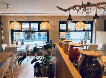 switzerland/lenzerheide/bar/malou-s-cafe-diner