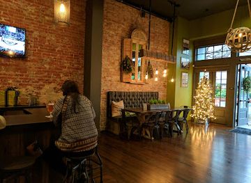 california/salinas-valley/bar/farmers-union-pour-house