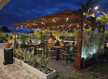french-polynesia/society-islands/bar/bobcat-wine-coffee-house
