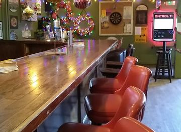 maine/knox-county/bar/myrtle-street-tavern
