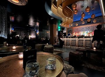 colorado/denver/cherry-creek/bar/chez-roc