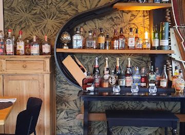 belgium/entre-sambre-et-meuse/bar/table27