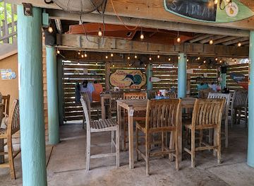 florida/big-bend/bar/kiki-s-sandbar-grille
