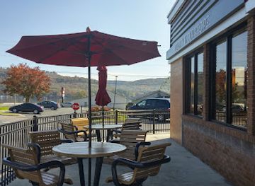 alabama/lake-guntersville-state-park/bar/wendy-s