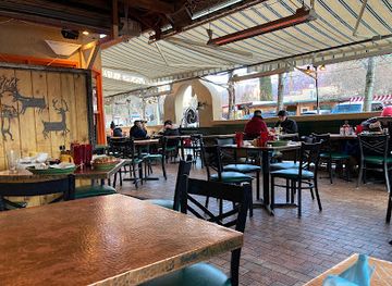 Oscar's Cafe
