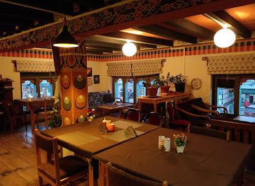 bhutan/jakar/bar/cafe-perk