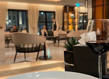 jordan/badia/bar/the-foyer-lounge