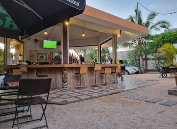 mauritius/savanne/bar/roots-spirits-restaurant-bar