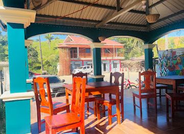 honduras/cusuco-national-park/bar/angie-s-comida-buffet