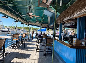 florida/key-largo/bar/pilot-house-restaurant-marina