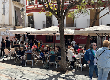 spain/cordoba/la-juderia/bar/la-esquinita-de-la-juderia