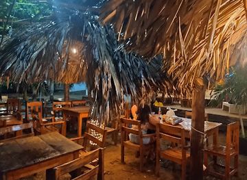 colombia/santa-marta/taganga/bar/casita-del-mar