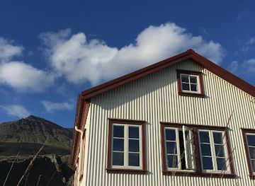 iceland/east-fjords/bar/berunes-restaurant