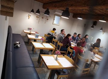 hungary/bodrogkoz/bar/himesudvar-winery