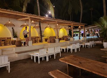 el-salvador/la-libertad/bar/la-bonita-beach-club
