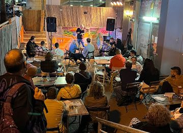 israel/kfar-saba/bar/costanza-bar