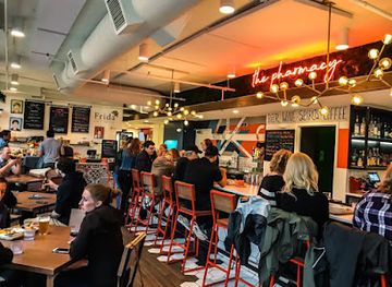 wisconsin/milwaukee/east-side/bar/the-pharmacy-bar