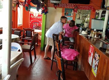 barbados/mullins/bar/chris-place-bar-variety