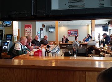 massachusetts/mount-greylock-state-reservation/bar/cim-s-tavern